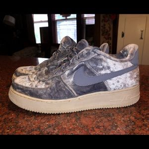AF1 Nike Air Force 1 velvet